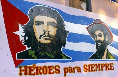 Inicia en Guantánamo jornada de homenaje a Camilo y Che