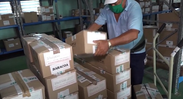 Trabajadores de Emcomed en Baracoa garantizan distribución de medicamentos en zonas de montaña