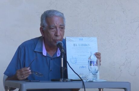 Doctor Eduardo Torres Cuevas intercambia con una representación de la intelectualidad en Guantánamo