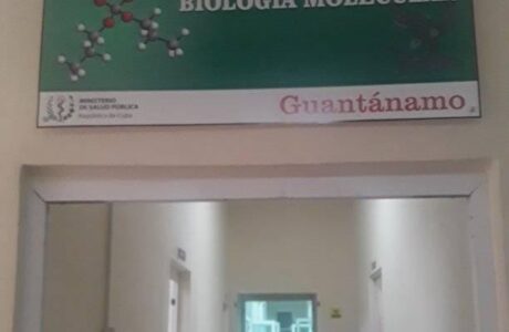 A punto de entrar en funcionamiento laboratorio de biología molecular en Guantánamo