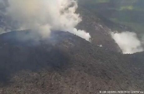 Ofrece Díaz-Canel solidaridad a San Vicente y las Granadinas tras erupción de volcán