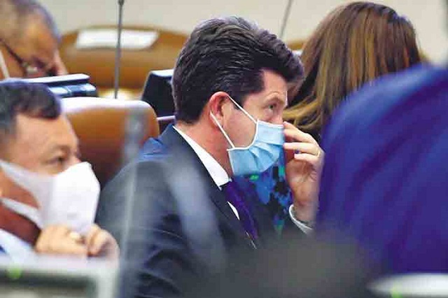 Votarán moción de censura contra ministro de Defensa de Colombia, Diego Molano