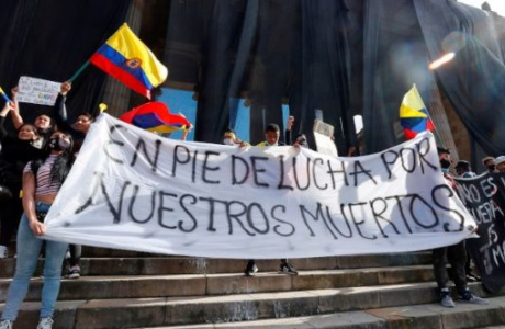 Esmad reprime nuevas manifestaciones pacíficas en Colombia