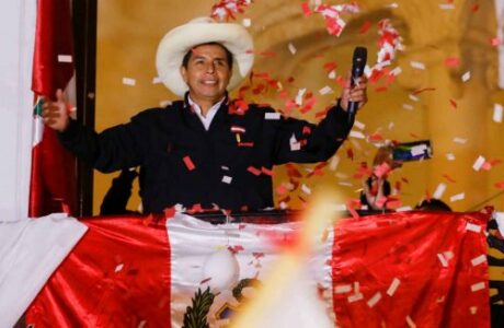 Autoridades religiosas piden proclamación de presidente de Perú
