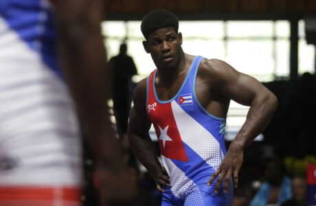Silot de oro y 18 luchadores cubanos se clasifican a Cali 2021