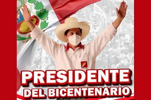 Perú entra en nuevo siglo de independencia y estrena Presidente