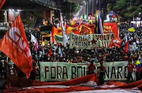 Centrales sindicales en Brasil llaman a la unión contra Bolsonaro