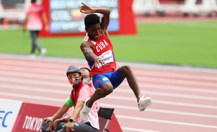 Robiel Yankiel saltó largo hacia el oro paralímpico