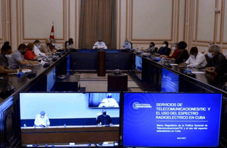 Aprueban paquete legislativo para las telecomunicaciones y el uso del espectro radioeléctrico