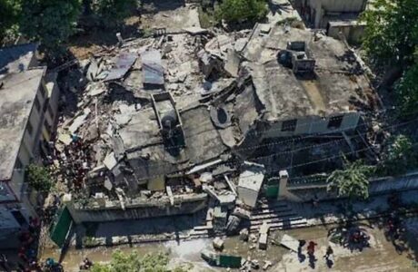 Haití sin brújula para salir de profunda crisis dejada por magnicidio y terremoto