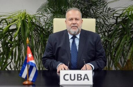 Marrero Cruz apuntó que los avances científicos y tecnológicos deben ser patrimonio de la humanidad si queremos lograr un mundo verdaderamente justo. Foto: Sitio de la Presidencia