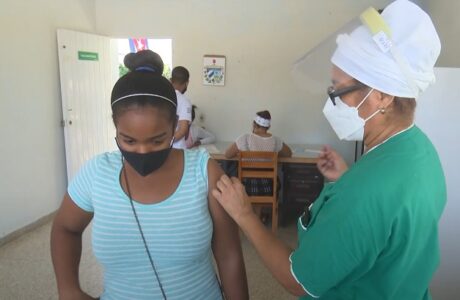 Avanza vacunación a segundo grupo de edades pediátricas en Guantánamo