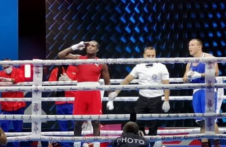 Buen estreno de La Cruz en Mundial de Boxeo