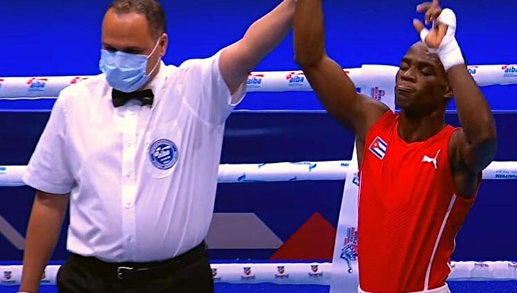 Segundos triunfos de Caballero y Kevin en Mundial de Boxeo