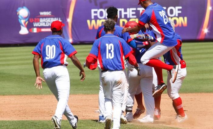 Contra viento, marea y demonios, Cuba disputará el bronce en mundial Sub-23 de béisbol