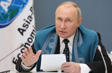 Putin: Muchos países no tienen acceso a las vacunas anticovid por la competencia desleal y el proteccionismo