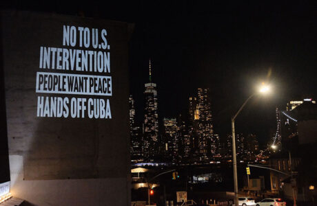 Otra vez lumínicos de apoyo a Cuba en Nueva York