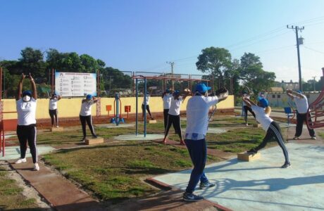 Reconoce Gobernador labor de los trabajadores del Deporte y la Cultura Física en Guantánamo