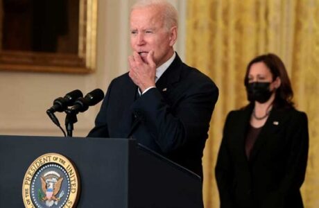 Biden frustrado, su plan de gasto contra la pared