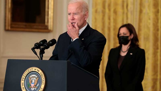 Biden frustrado, su plan de gasto contra la pared