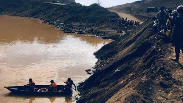 Deslizamiento de tierra en mina de Myanmar deja 100 desaparecidos