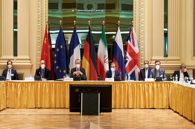 Irán acusa a europeos de obstaculizar diálogo nuclear
