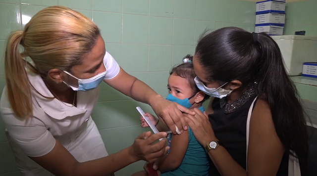 Avanza vacunación para niños convalecientes de Covid-19 en Baracoa