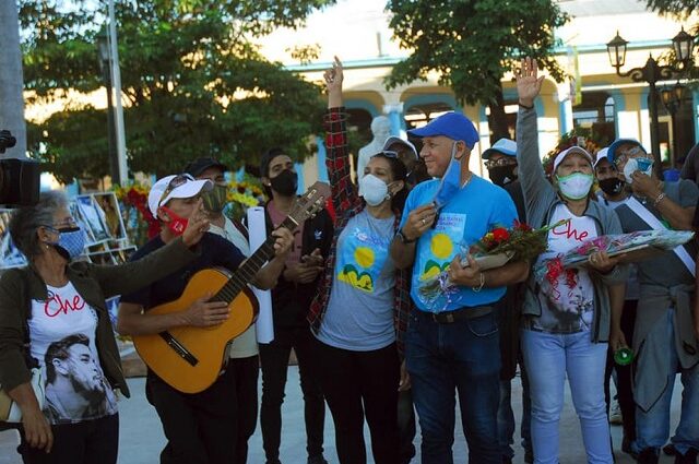 Tras honores a Martí Cruzada Teatral va a por el reencuentro con el público de las montañas