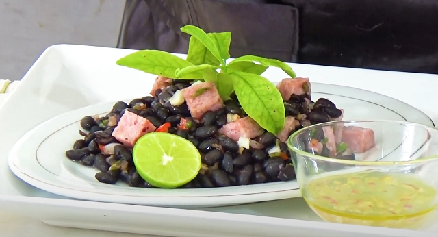 Receta de la chef Mayra: ensaladilla de frijoles negros