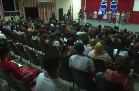 Nueva graduación en Universidad de Guantánamo