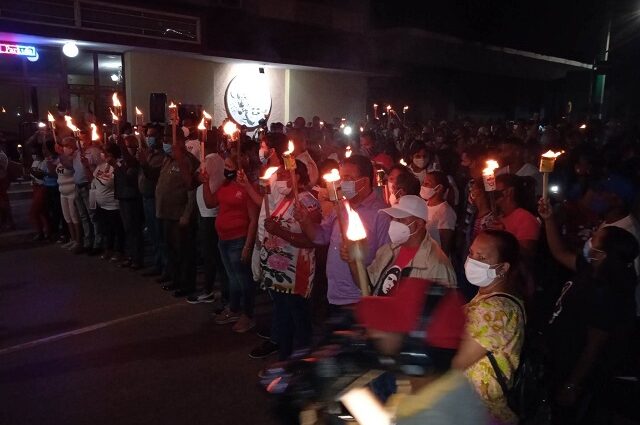 Guantánamo rinde tributo al Maestro en Marcha de las Antorchas