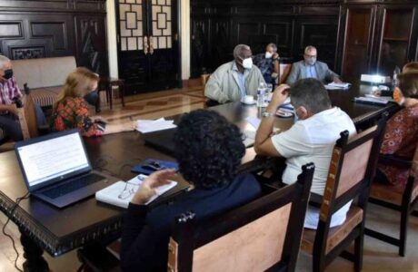 Parlamento cubano analiza 2021 y sus desafíos en 2022