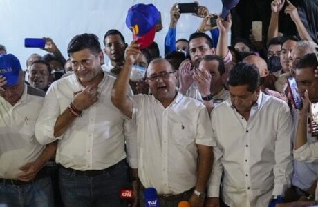 Candidato de la oposición venezolana gana las elecciones en Barinas
