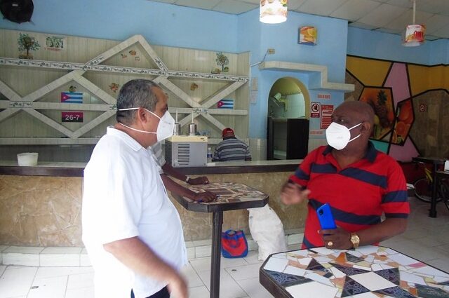 Recorre Gobernador de Guantánamo obras incluidas en programa de reanimación de la ciudad