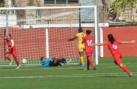 Cuba debuta con goleada en Concacaf Women Championship