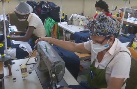 Intensifican confección de uniformes escolares en Guantánamo