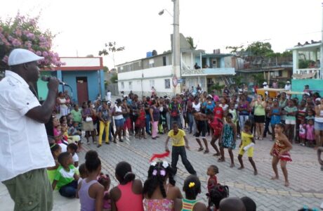 A las puertas Festival de Rumba Infantil en Guantánamo
