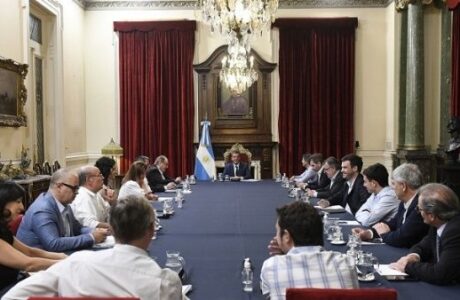 Diputados argentinos inician debate de acuerdo Gobierno y FMI