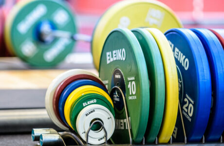 Tres medallas para Raydel Herrera en Internacional de Pesas