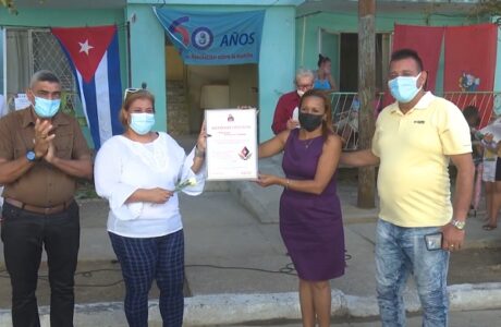 Celebran en Caimanera acto central por el Día de la Mujer