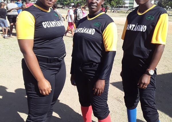 Softbol femenino guantanamero: Donde abunda el talento