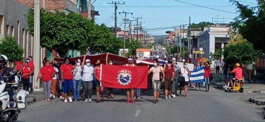 Realizan actividades en saludo al Primero de Mayo en Guantánamo