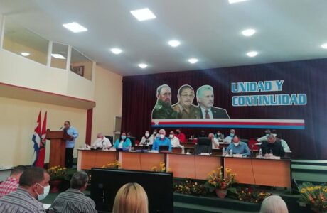 Preside Díaz-Canel Asamblea de Balance del Partido en Granma