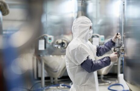 Denuncian laboratorios del Pentágono en fronteras de Rusia y China