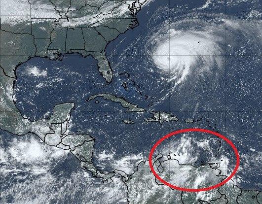 La novena depresión tropical de la presente temporada ciclónica se encuentra localizada a unos 985 kilómetros al sudeste de Kingston, Jamaica