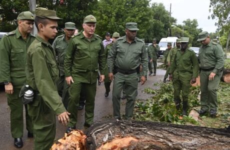 Evalúan daños de huracán Rafael a provincias occidentales