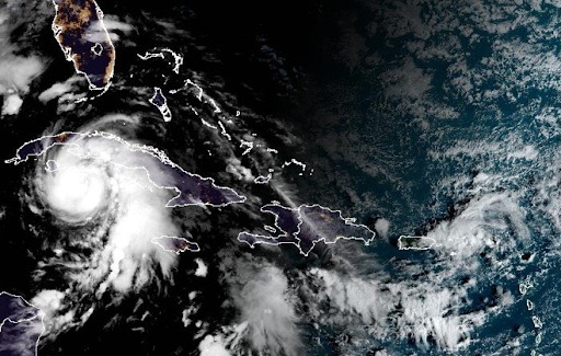 Huracán Rafael afecta a Cuba antes de tocar tierra