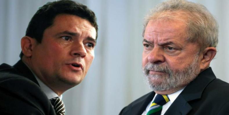 Defensa de Lula recibe en Brasil mensajes comprometidos de Moro