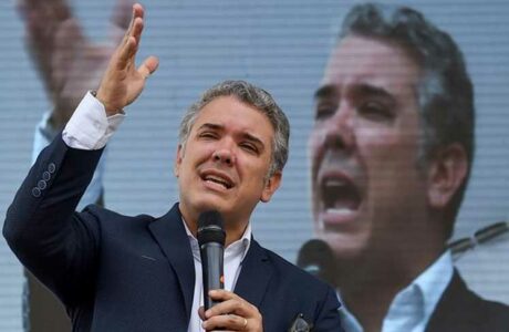 Investigarán financiamiento de campaña electoral de Duque en Colombia